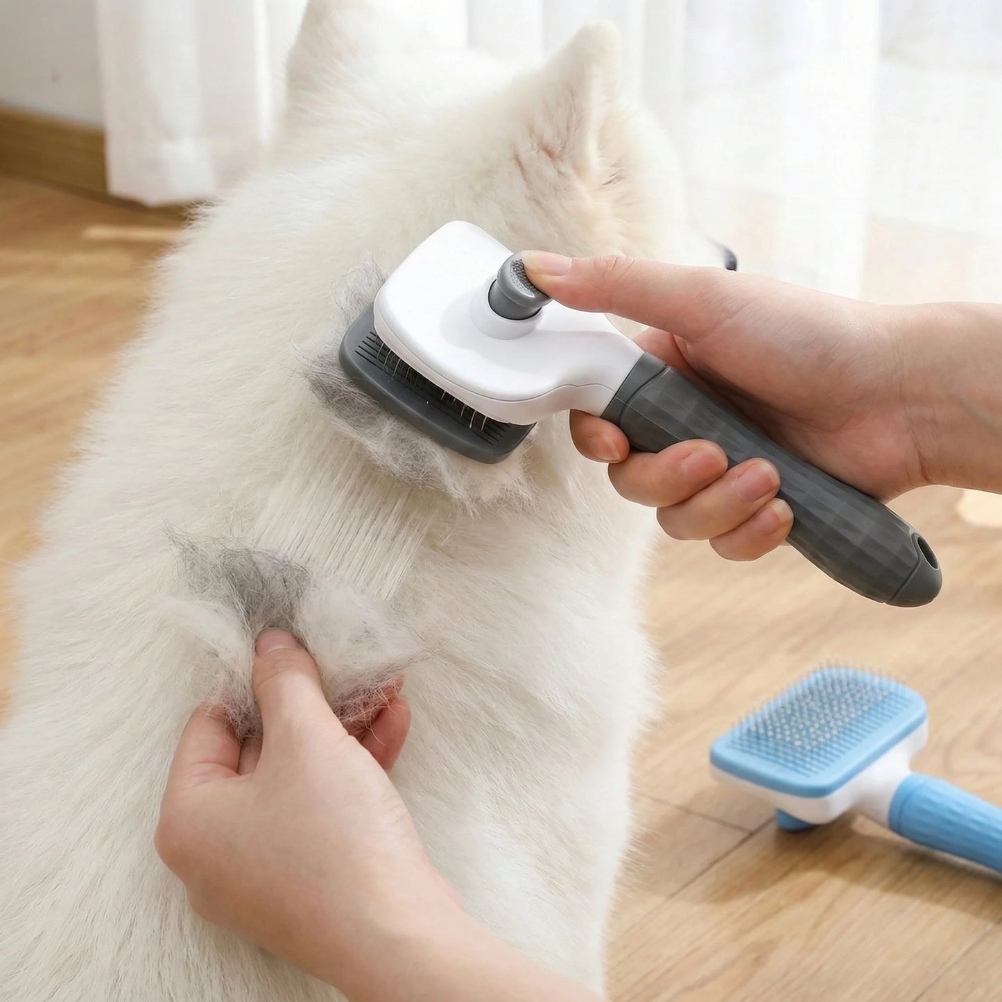 Dog & Cat Grooming Brush
